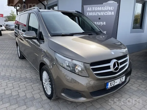 Mercedes V220