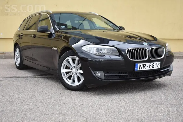 BMW 525