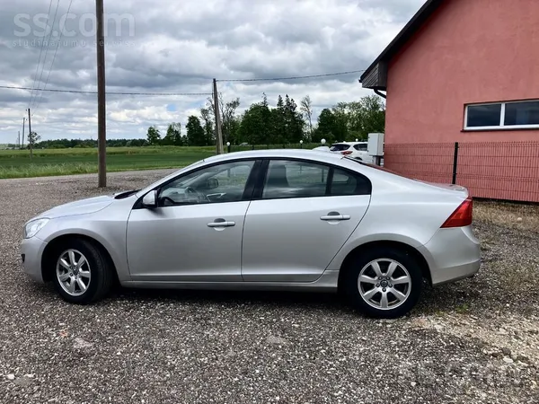 Volvo S60