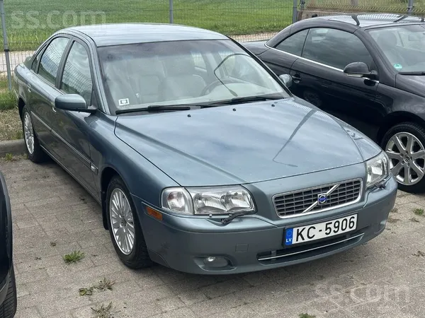 Volvo Benzīns, gāze, 2.5T, 154kw/210zs, kondicionieris s