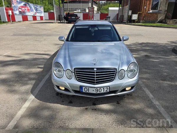 Mercedes Продаю Mersedes E320 .3.0 дизель 165 kW, Хорошая к