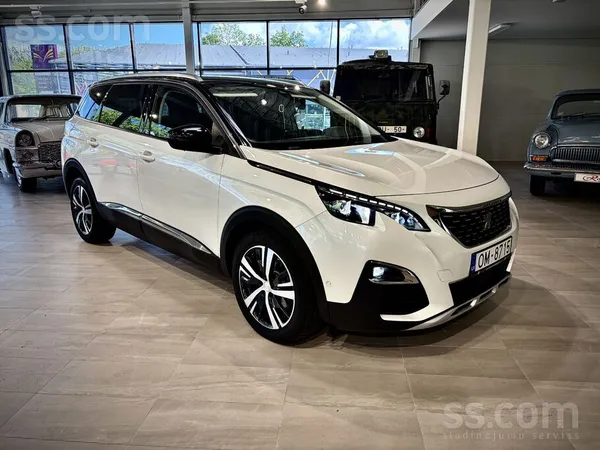 Peugeot Peugeot 5008, ar ekonomisku Pure Tech benzīndzinēj