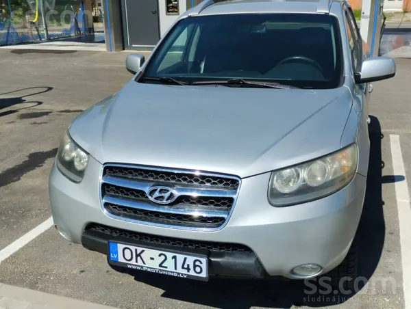 Hyundai Santa FE