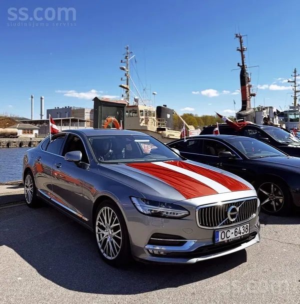 Volvo S90
