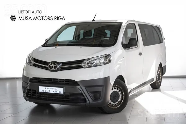 Toyota Toyota Proace. Automašīna ir jauna pirkta Latvijā.