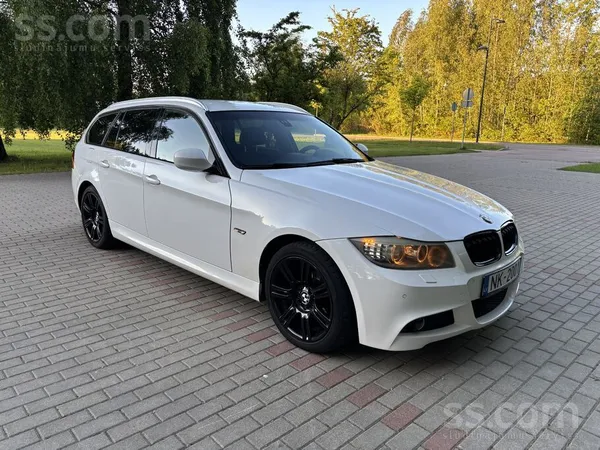 BMW 320