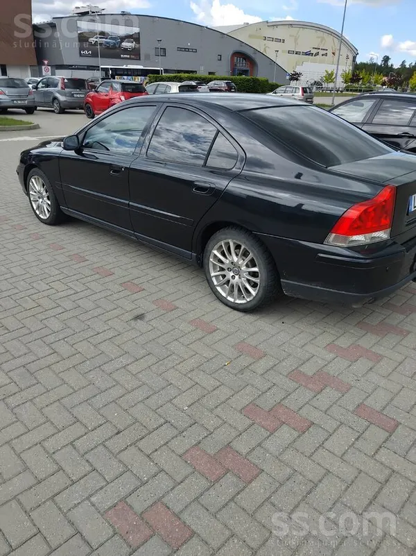 Volvo S60
