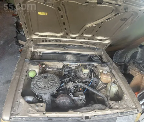 Audi 80