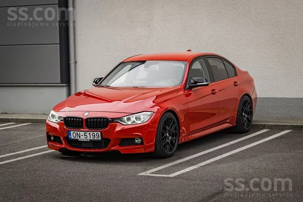 BMW 320
