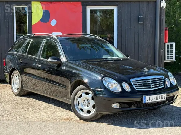 Mercedes E240