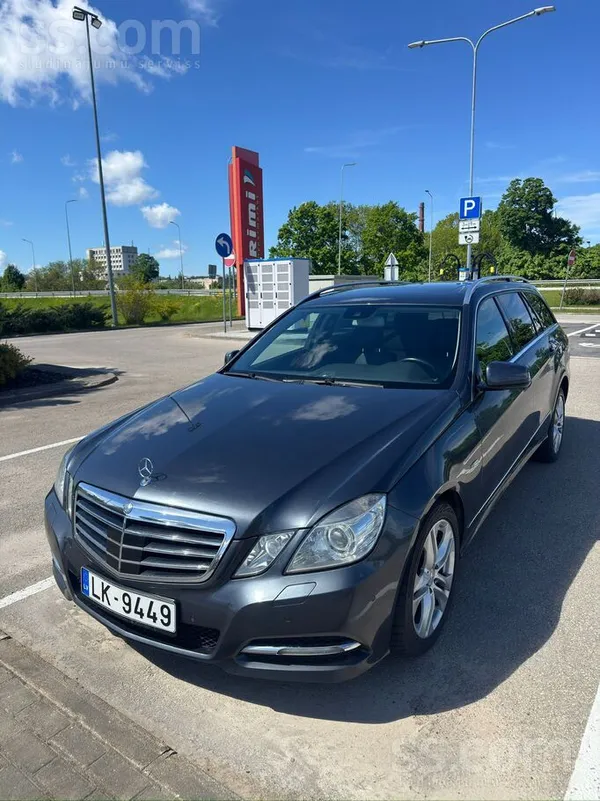 Mercedes E350