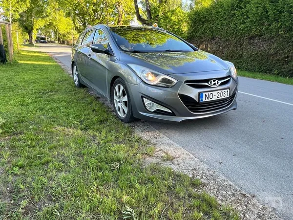 Hyundai i40