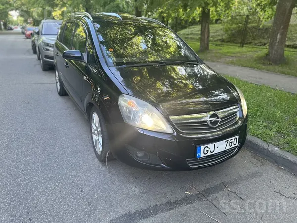 Opel Zafira