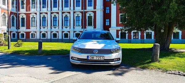 Volkswagen Passat (B8)