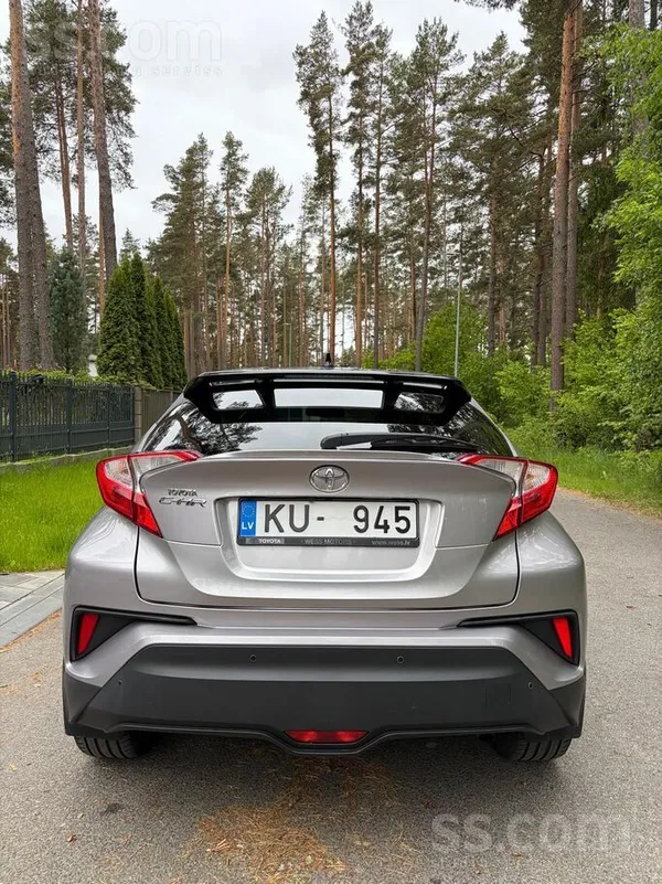Toyota C-HR