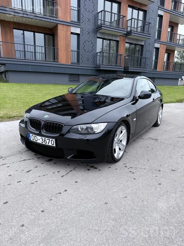 BMW 335