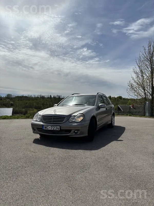 Mercedes C200