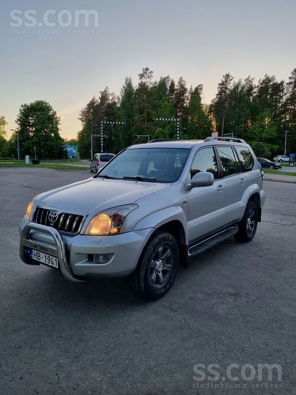 Toyota Land Cruiser