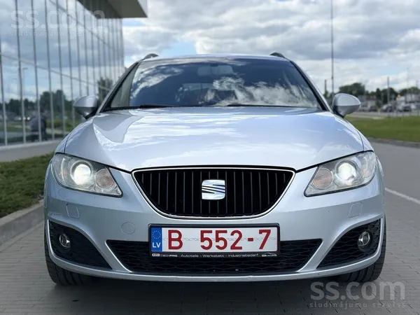 SEAT Exeo