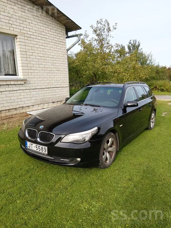 BMW 525