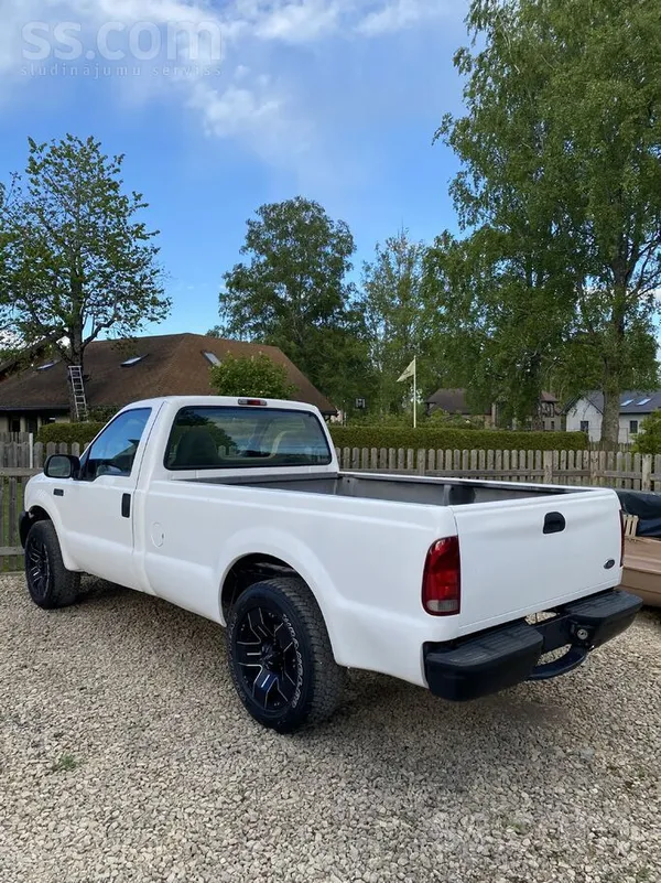 Ford Pārdodu