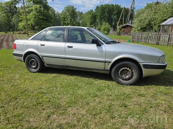 Audi 80