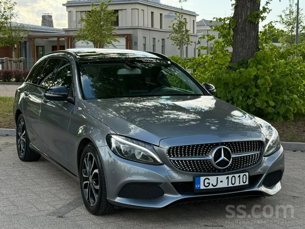Mercedes C220