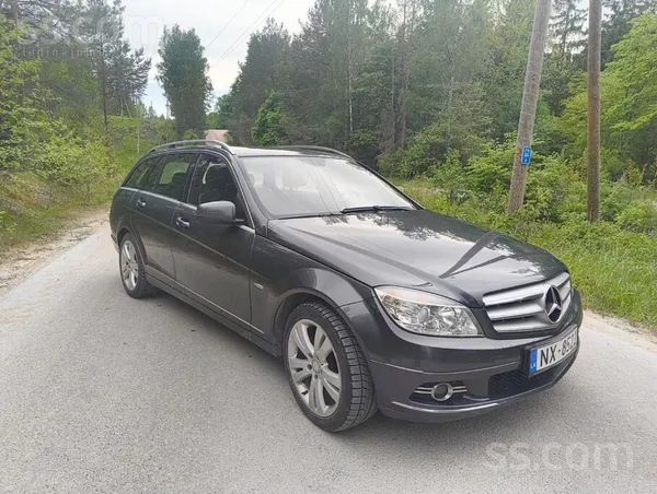 Mercedes C180