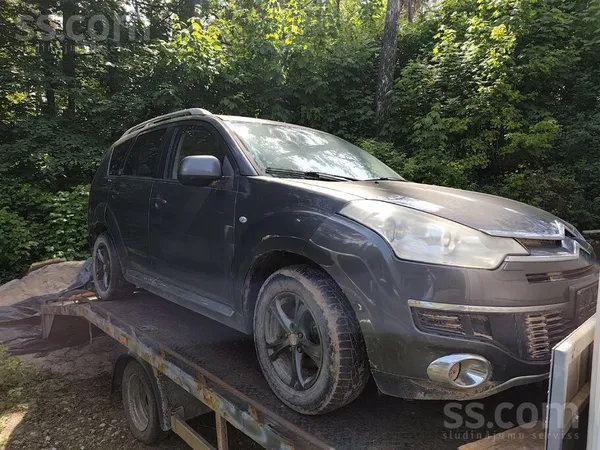 Citroen C-Crosser