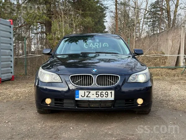 BMW 525