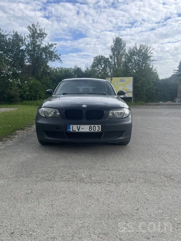BMW 120