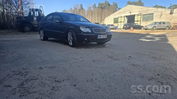 Mercedes C220