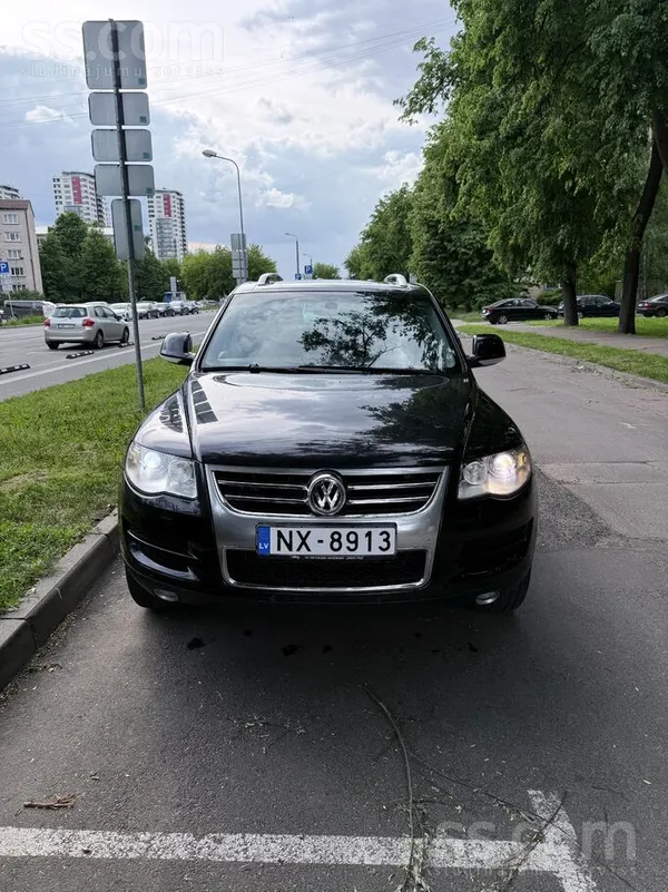 Volkswagen Touareg