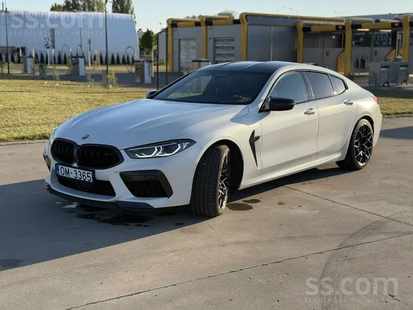 BMW M8 - 1