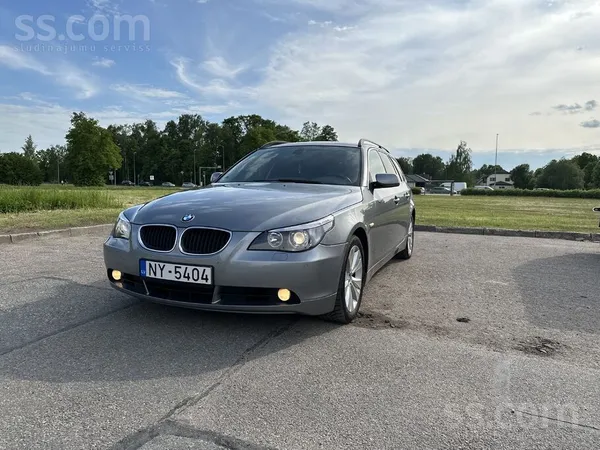 BMW 525