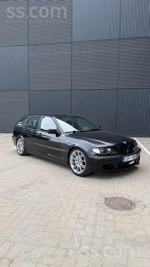 BMW 320