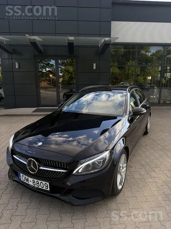 Mercedes C200
