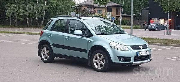 Suzuki SX4