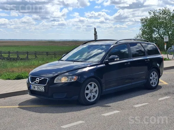 Volvo V50