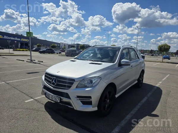 Mercedes ML250 - 1