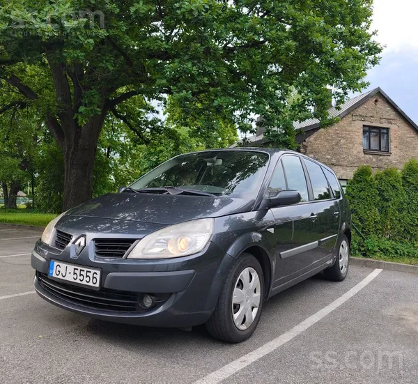 Renault Pārdodu drošu lielu auto, 7 vietas. Tehniskais stā