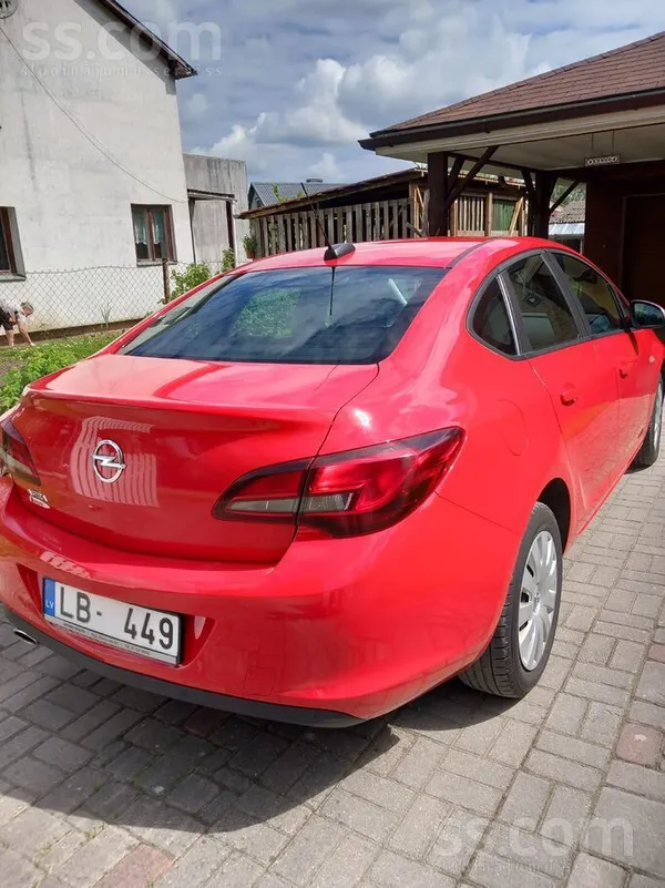 Opel Astra
