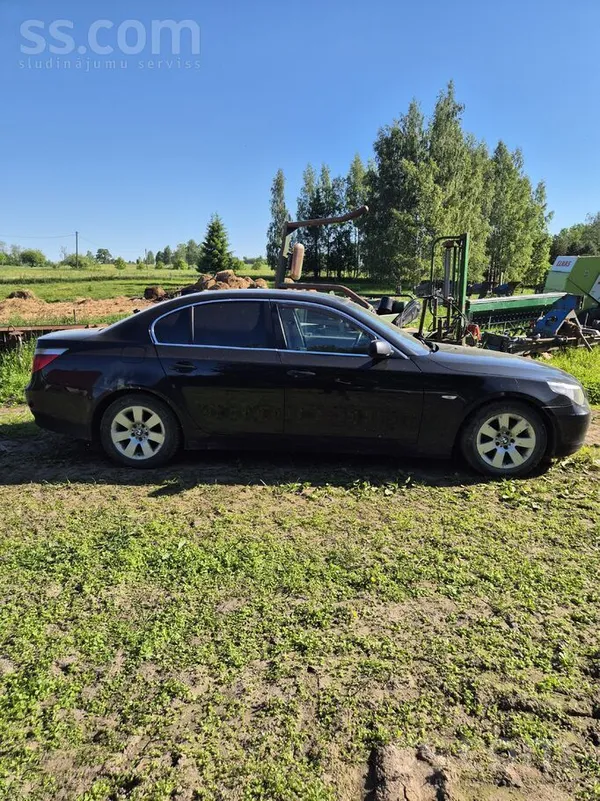 BMW 520