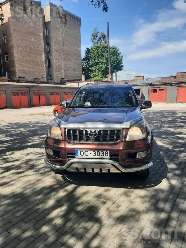 Toyota Land Cruiser