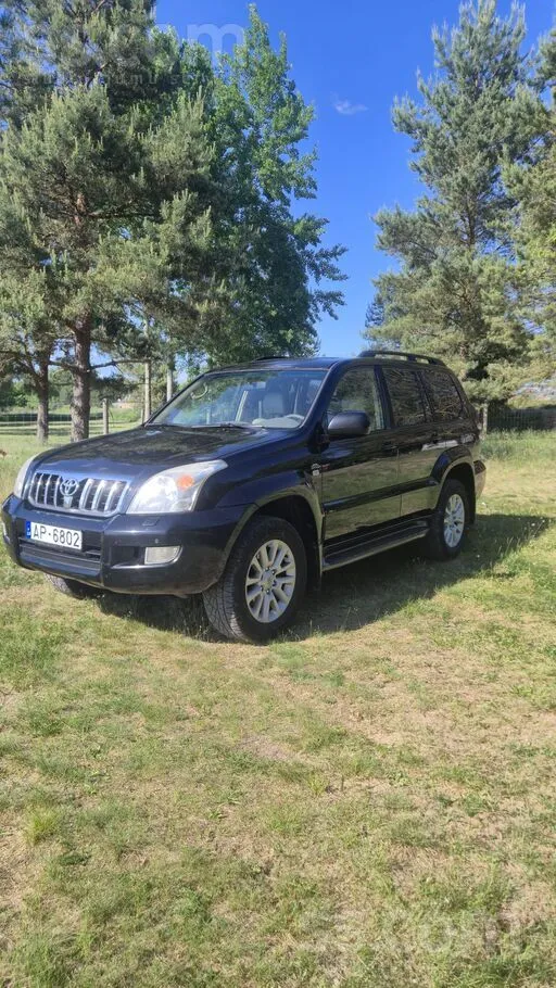 Toyota Land Cruiser