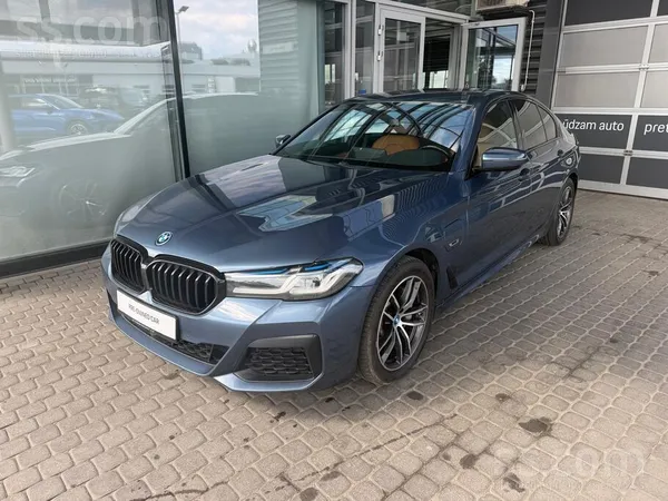 BMW 530