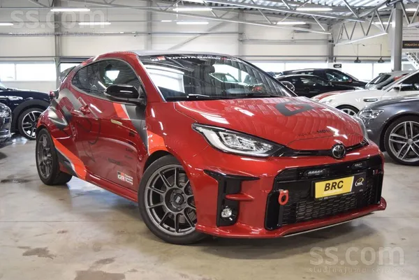 Toyota Yaris - 1