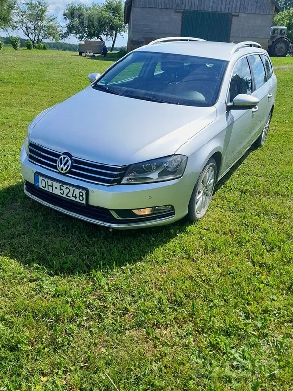 Volkswagen Passat (B7)