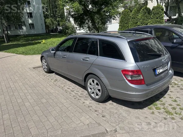 Mercedes C200