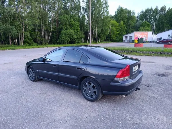 Volvo S60